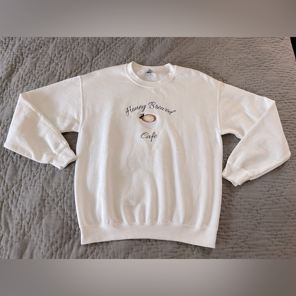 Honey Brewed Cafe Crew Neck Sweatshirt Cotton Heavy Blend Medium Bee Coffee